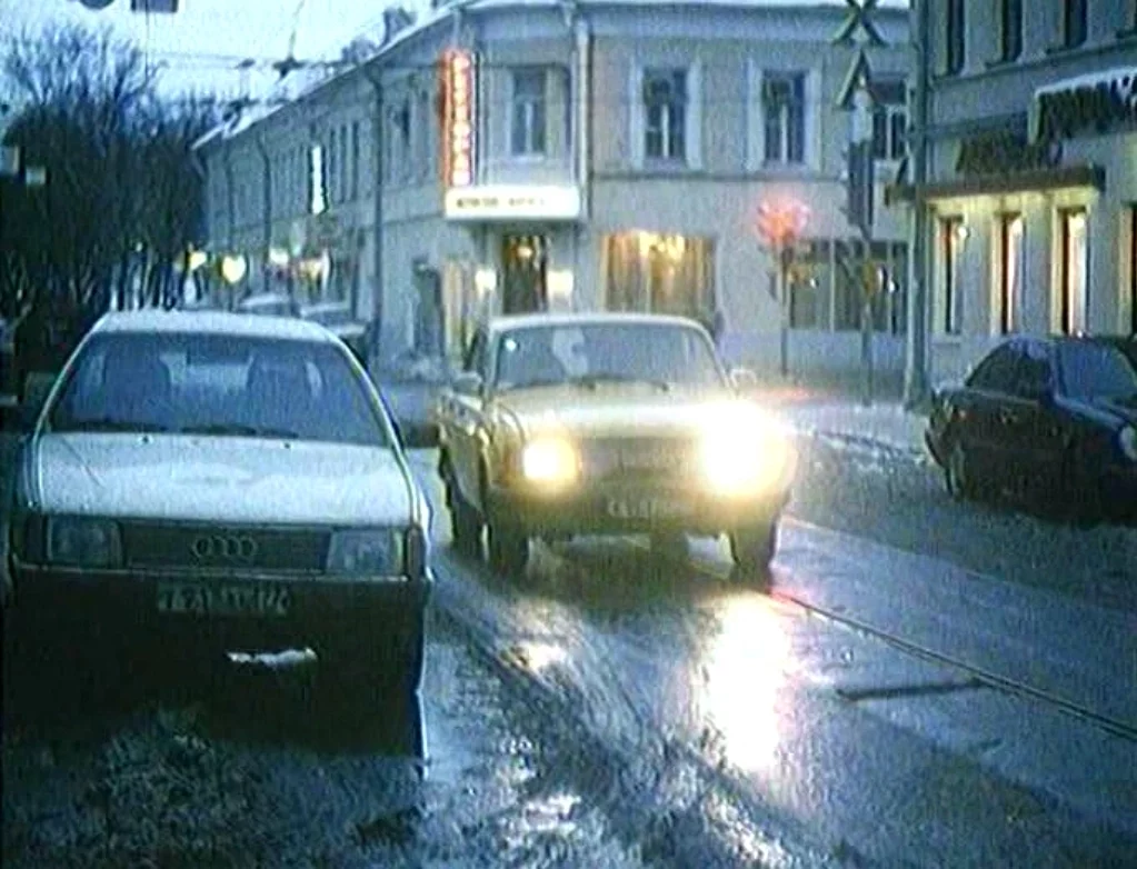 The class idol, Gyaruko-chan, is really all mine?  [Black & White ]